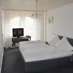 Gæstehus Gaestehaus Ullmannshof 3*